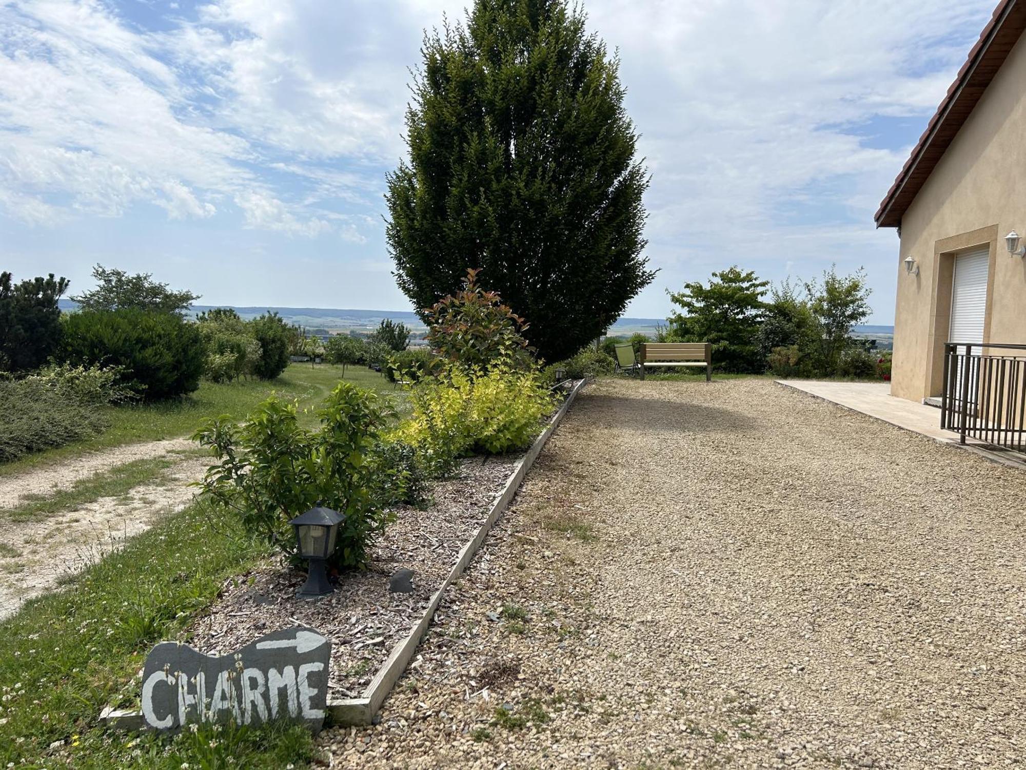 Le Charme Vila Cernay-les-Reims Exterior foto