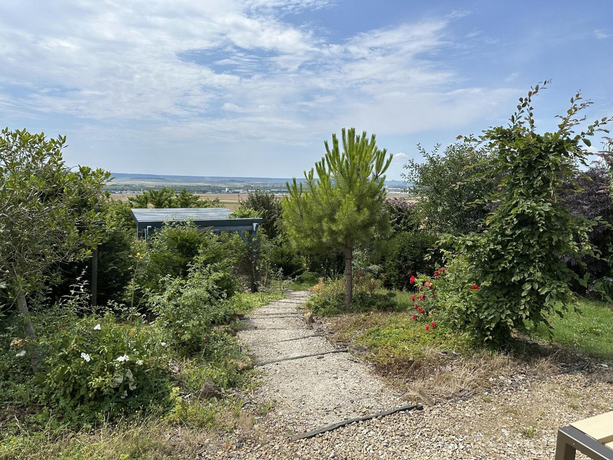 Le Charme Vila Cernay-les-Reims Exterior foto