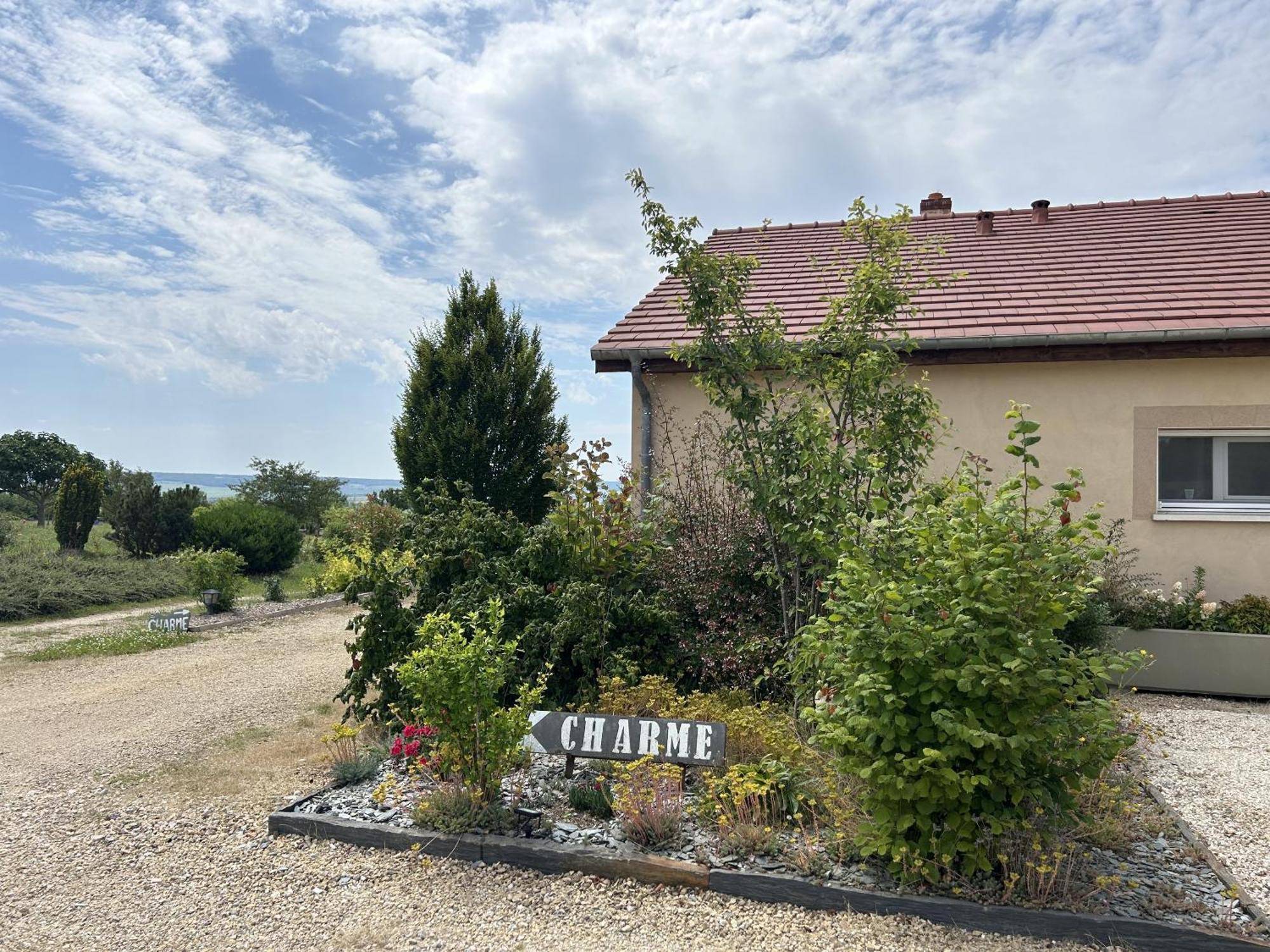 Le Charme Vila Cernay-les-Reims Exterior foto